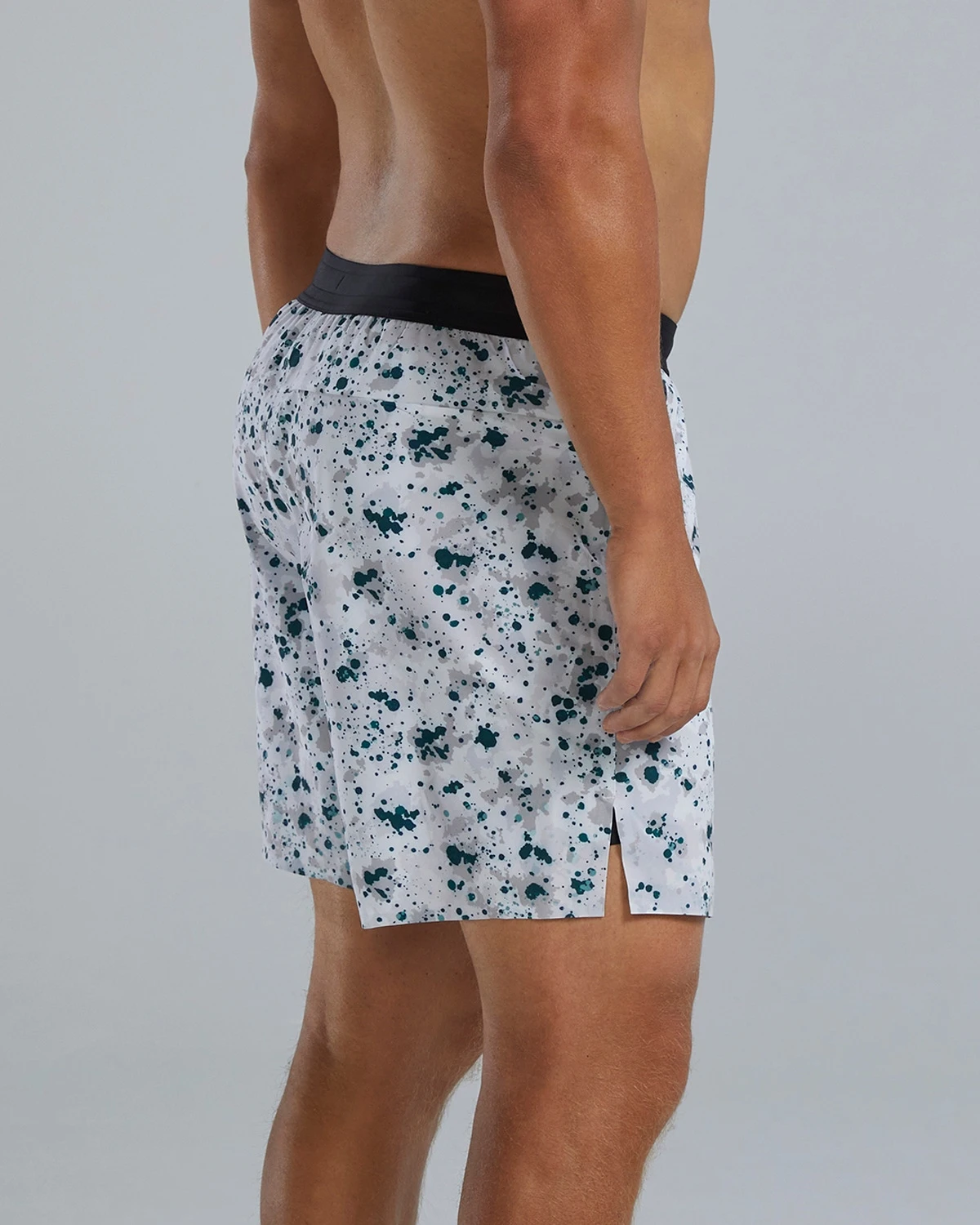 TYR Hydrosphere™ Men's Lined 7" Unbroken Big Logo Shorts - Fleck 4 TYR Hydrosphere™ Men's Lined 7" Unbroken Big Logo Shorts - Fleck - Image 4
