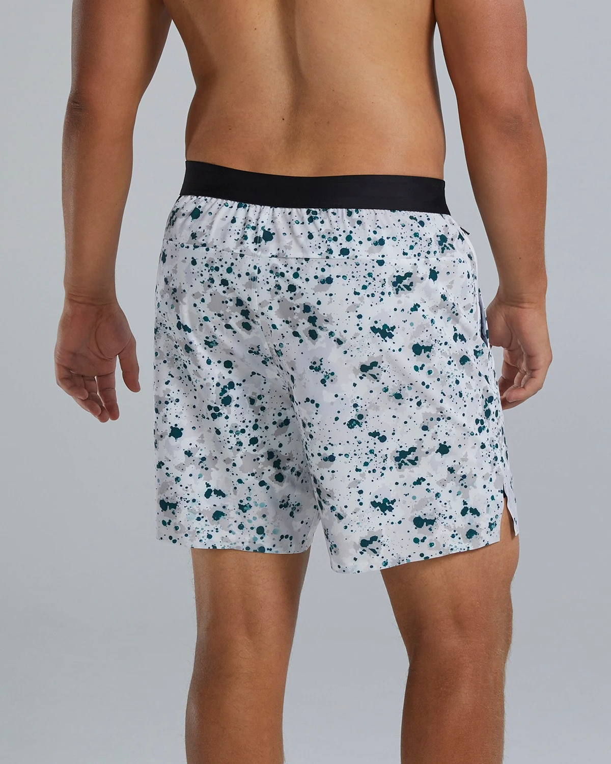 TYR Hydrosphere™ Men's Lined 7" Unbroken Big Logo Shorts - Fleck 2 TYR Hydrosphere™ Men's Lined 7" Unbroken Big Logo Shorts - Fleck - Image 2