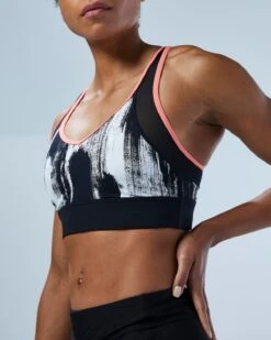 TYR Women's Hadley Top - Dry Brush 17 TYR Women's Hadley Top - Dry Brush -Tyr BHDDBR7A 001 alt08