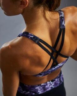 TYR Women's Jojo Top - Polyhedron 19 TYR Women's Jojo Top - Polyhedron -Tyr BJOPLH7A 185 alt10