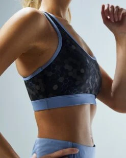 TYR Durafast Elite® Women's Lyn Racerback - Carbon Hex -Tyr BLFCHX7A 001 alt09