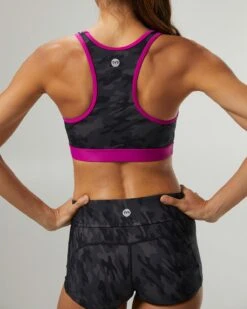 TYR Durafast Elite® Women's Lyn Racerback - Blackout Camo 16 TYR Durafast Elite® Women's Lyn Racerback - Blackout Camo -Tyr BLYFBC7A 001 alt08