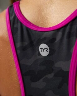 TYR Durafast Elite® Women's Lyn Racerback - Blackout Camo 17 TYR Durafast Elite® Women's Lyn Racerback - Blackout Camo -Tyr BLYFBC7A 001 alt09