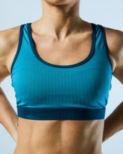 TYR Durafast Elite® Women's Lyn Racerback - Solid 16 TYR Durafast Elite® Women's Lyn Racerback - Solid -Tyr BLYFSO7A 447 alt07