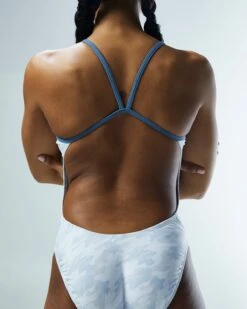 TYR Durafast Elite® Women's Cutoutfit Swimsuit - Whiteout Camo -Tyr CWCM7A 100 alt10