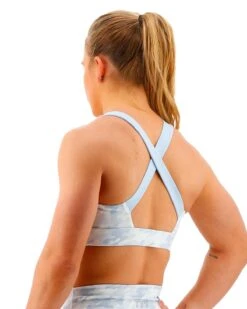 TYR Base Kinetic™ Women's Crossback Sports Bra - Whiteout Camo -Tyr FGPWC3A 100 alt04