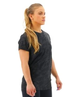 TYR Airtec™ Women's Short Sleeve Tee - Blackout Camo -Tyr FPTBC3A 001 alt06