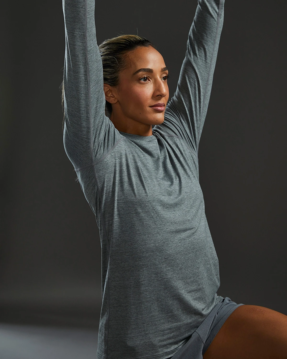 TYR ClimaDry™ Women's Raglan Long Sleeve Tee - Solid / Heather 7 TYR ClimaDry™ Women's Raglan Long Sleeve Tee - Solid / Heather - Image 7