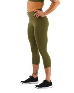 TYR Base Kinetic™ Women's High-Rise 3/4 Leggings - Solid -Tyr FTTMRS3A 932 alt04