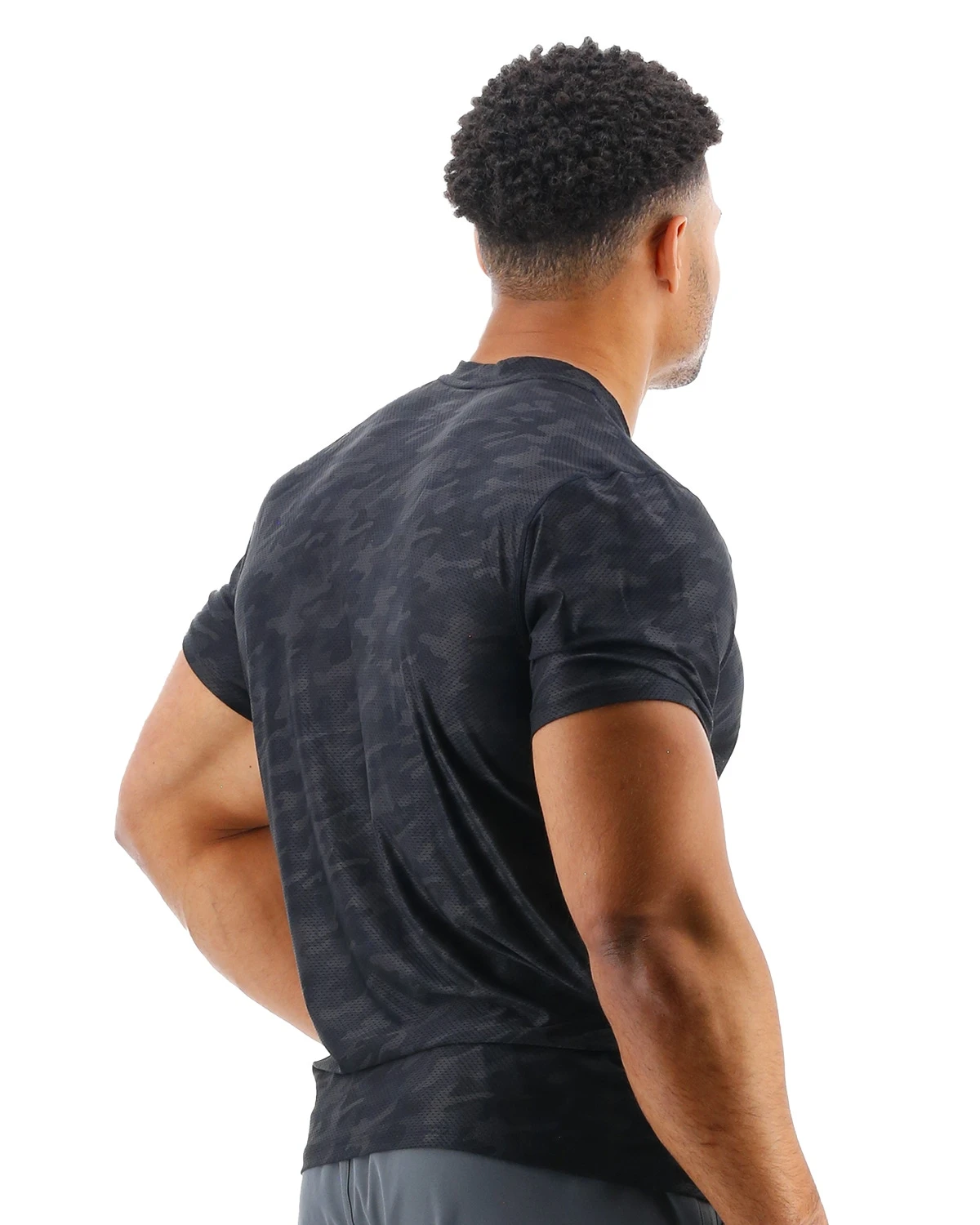 TYR Airtec™ Men's Tee - Blackout Camo 6 TYR Airtec™ Men's Tee - Blackout Camo - Image 6