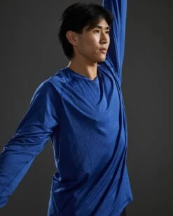 TYR ClimaDry™ Men's Raglan Long Sleeve Tech Tee - Solid / Heather 17 TYR ClimaDry™ Men's Raglan Long Sleeve Tech Tee - Solid / Heather -Tyr MPTLRS3A 981 alt08