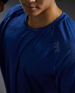 TYR ClimaDry™ Men's Raglan Long Sleeve Tech Tee - Solid / Heather 18 TYR ClimaDry™ Men's Raglan Long Sleeve Tech Tee - Solid / Heather -Tyr MPTLRS3A 981 alt09