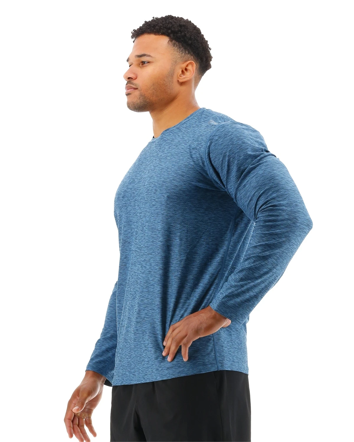 TYR Airtec™ Men's Long Sleeve Tee - Solid 4 TYR Airtec™ Men's Long Sleeve Tee - Solid - Image 4