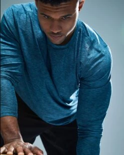 TYR Airtec™ Men's Long Sleeve Tee - Solid 18 TYR Airtec™ Men's Long Sleeve Tee - Solid -Tyr MPTLSO3A 928 alt09