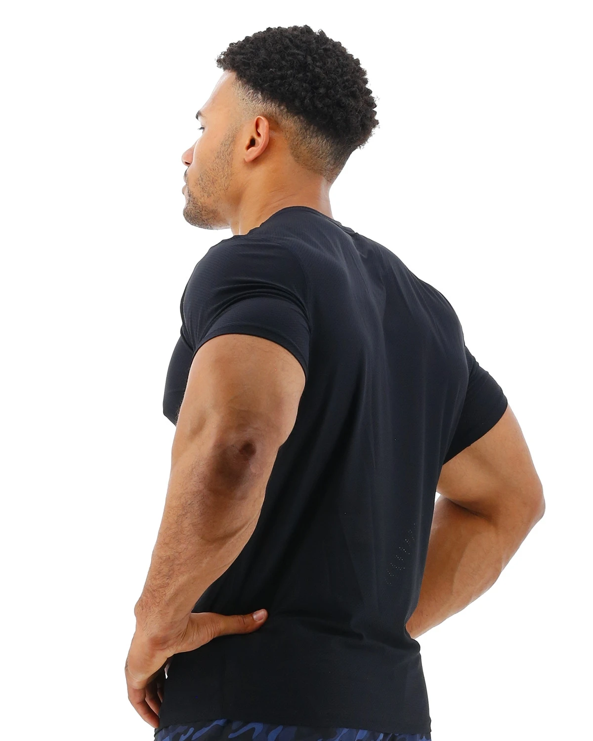 TYR Airtec™ Men's Tee - Solid 5 TYR Airtec™ Men's Tee - Solid - Image 5