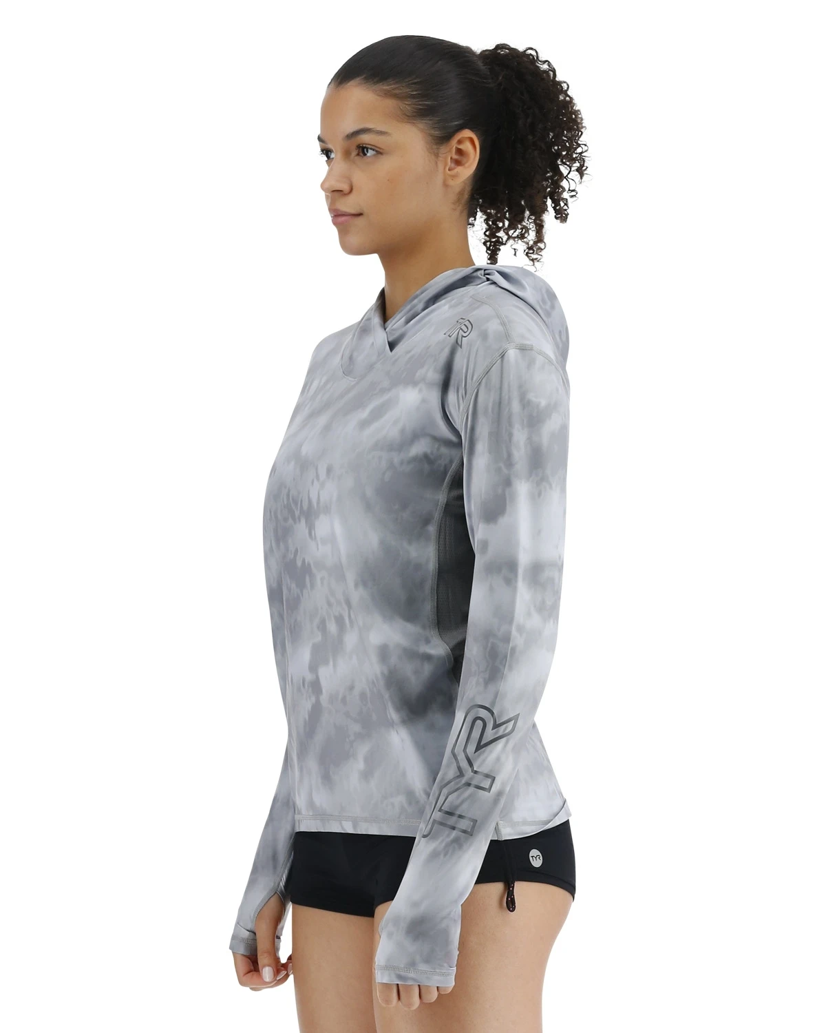 TYR SunDefense™ Women's Vented Hooded Shirt - Turbulent 3 TYR SunDefense™ Women's Vented Hooded Shirt - Turbulent - Image 3