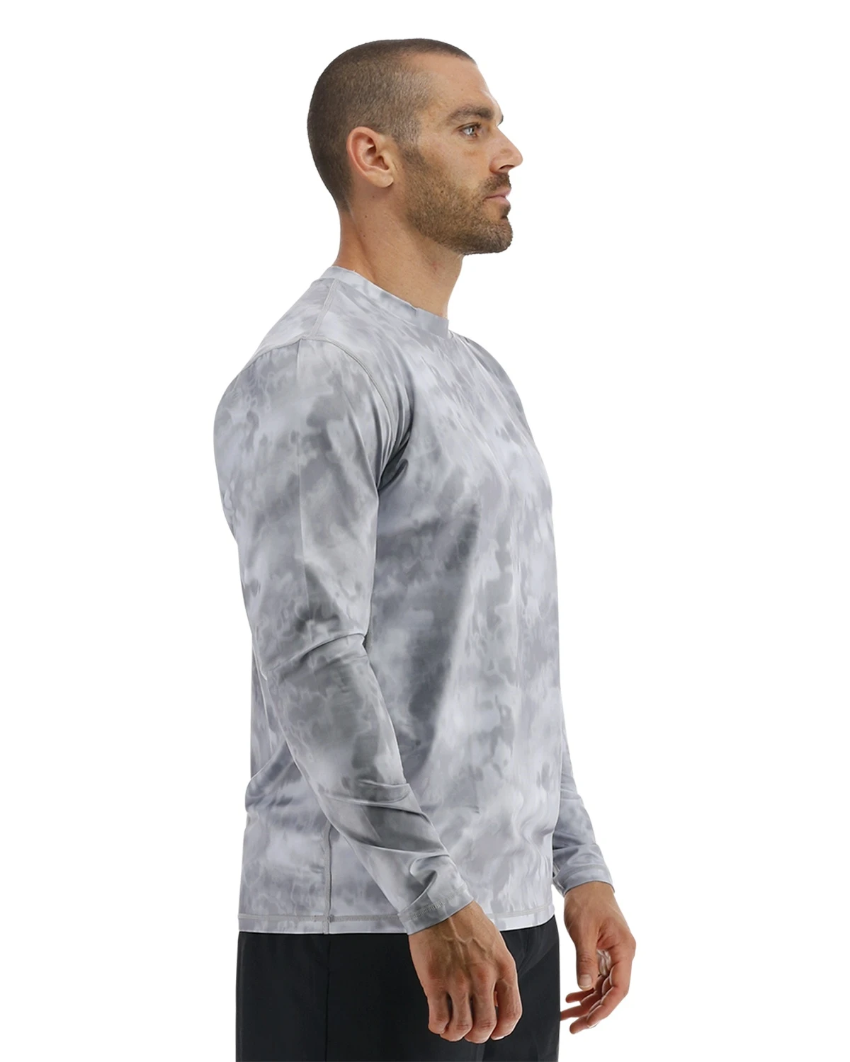 TYR SunDefense™ Men's Vented Long Sleeve Crew Shirt - Turbulent 6 TYR SunDefense™ Men's Vented Long Sleeve Crew Shirt - Turbulent - Image 6
