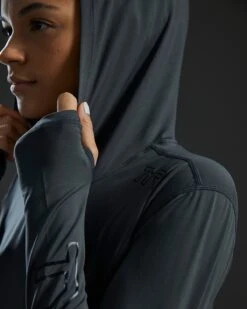 TYR SunDefense™ Women's Vented Long Sleeve Crew Shirt - Solid 19 TYR SunDefense™ Women's Vented Long Sleeve Crew Shirt - Solid -Tyr TSFPLH7A 927 alt09