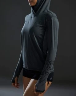 TYR SunDefense™ Women's Vented Long Sleeve Crew Shirt - Solid 20 TYR SunDefense™ Women's Vented Long Sleeve Crew Shirt - Solid -Tyr TSFPLH7A 927 alt10