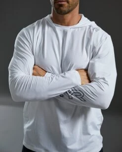 TYR SunDefense™ Men's Vented Hooded Shirt - Solid -Tyr TSMPLH7A 100 alt07