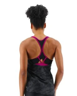 TYR Durafast Elite® Women's Taylor Tank - Blackout Camo 15 TYR Durafast Elite® Women's Taylor Tank - Blackout Camo -Tyr TTAFBC7A 001 alt06