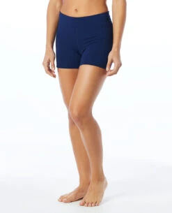 TYR Women's Kalani Short - Solid -Tyr bdsso7a 401 alt05