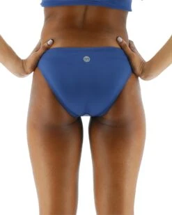 TYR Women's Lula Classic Bikini Bottom - Solid -Tyr bso7a 139 main02 1 5