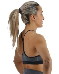 TYR Base Kinetic™ Women's V-Neck Sports Bra - Solid 29 TYR Base Kinetic™ Women's V-Neck Sports Bra - Solid -Tyr fgvso3a 255 alt05