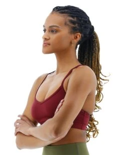 TYR Base Kinetic™ Women's V-Neck Sports Bra - Solid 25 TYR Base Kinetic™ Women's V-Neck Sports Bra - Solid -Tyr fgvso3a 934 alt06 5