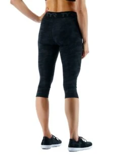 TYR Base Kinetic™ Women's Mid-Rise Logo Cropped Leggings - Blackout Camo -Tyr ftccb3a 001 alt05 2 3