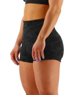 TYR Base Kinetic™ Women's High-Rise 2" Shorts - Blackout Camo -Tyr ftmrsb3a 001 alt04
