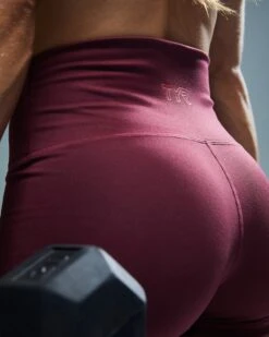 TYR Base Kinetic™ Women's 2" High-Rise Short - Solid -Tyr ftmrss3a 934 alt09