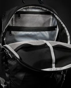 TYR Elite Team 24L Backpack -Tyr fw20 tyr elitebackpack insideside 1