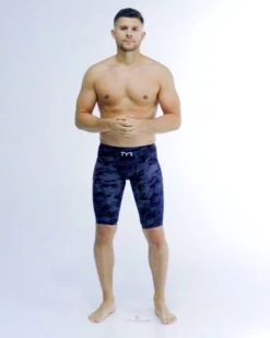 TYR Men’s Venzo™ High-Waist Jammer Swimsuit - Camo Fire -Tyr vzcfhw6a 937 vid01 thumbnail