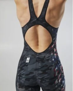 TYR Women's Venzo™ Open Back - USA Blackout Camo 18 TYR Women's Venzo™ Open Back - USA Blackout Camo -Tyr vzcuob6a 921 alt07